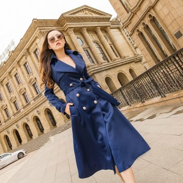 Модные плащи 2022 2023 для женщин сезона весна лето и даже осень