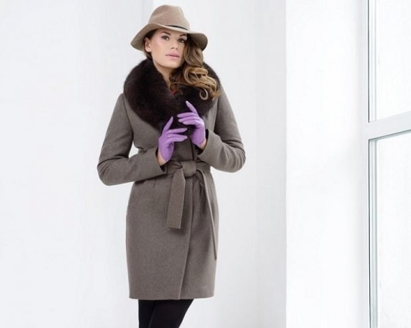 Модные женские куртки весна 2022 2023