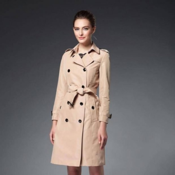 Модные плащи 2022 2023 для женщин сезона весна лето и даже осень