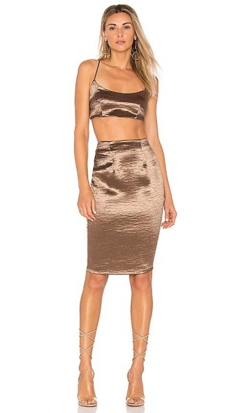 Бесподобные летние юбки 2022 2023 года: модные тенденции на фото