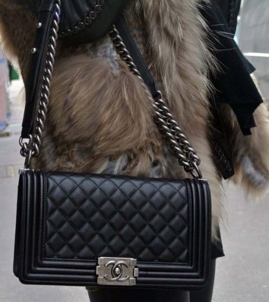 Новые модные тенденции весна лето 2022 2023 в одежде для женщин