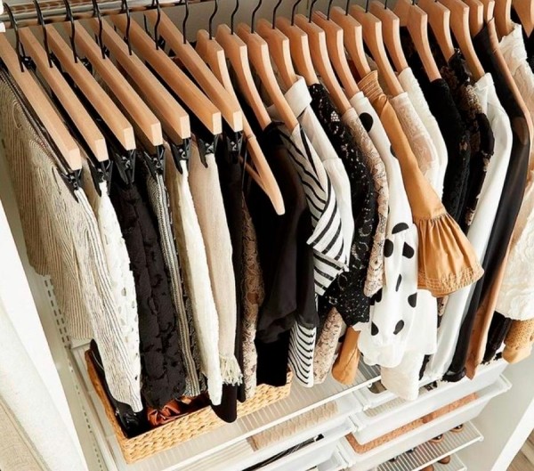 Капсульный гардероб для девочкиСкоро в школу