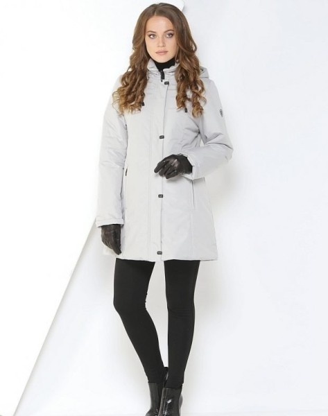 Модные женские куртки весна 2022 2023