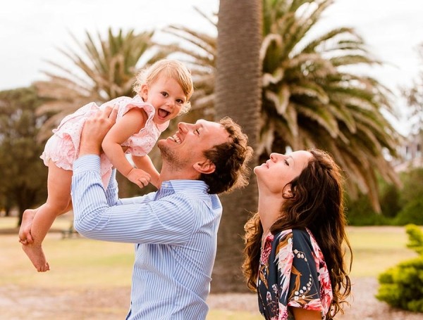 Как организовать семейную фотосессию: идеи и стильные советы Как организовать семейную фотосессию: идеи и стильные советы