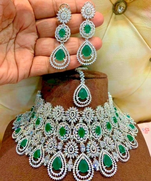 Индийские украшения: идеи стильных образов и история