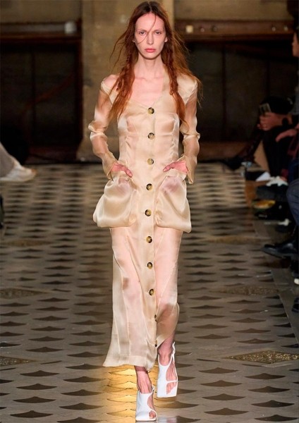 Модные платья весна-лето 2023 Модные платья весна-лето 2023