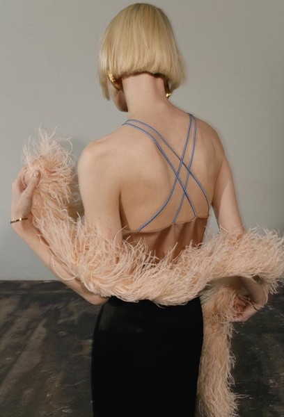 Искушение и не только: новая вечерняя капсула ZOTĒME Искушение и не только: новая вечерняя капсула ZOTĒME