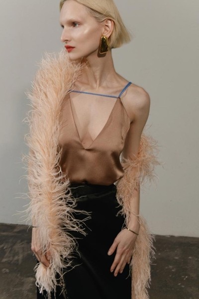 Искушение и не только: новая вечерняя капсула ZOTĒME Искушение и не только: новая вечерняя капсула ZOTĒME