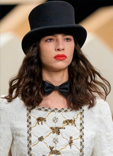 Высокая мода Chanel: коллекция одежды весна-лето 2023