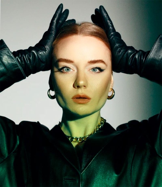 3 секрета стилиста, как грамотно подобрать аксессуары соразмерно внешности