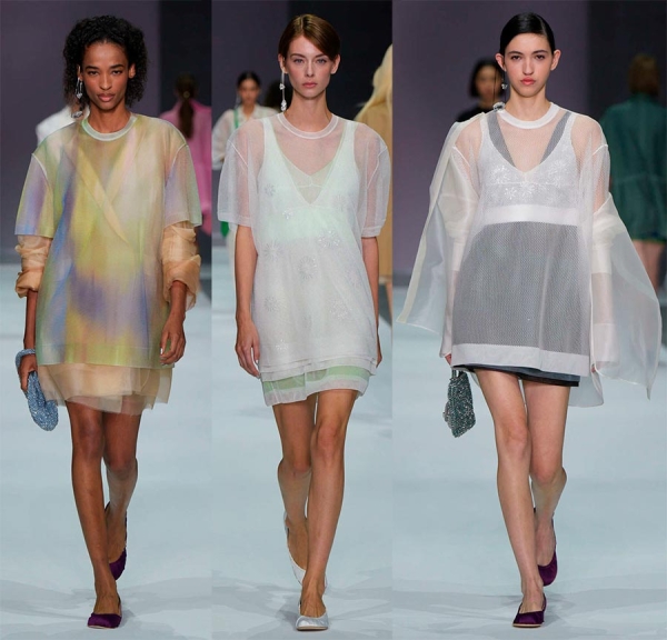 Прозрачность в одежде: тренд женской моды 2025 Прозрачность в одежде: тренд женской моды 2025